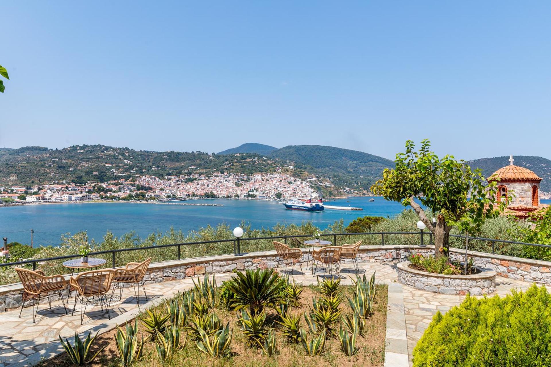 Ourania Studios & Apartments Skopelos Town Exterior foto